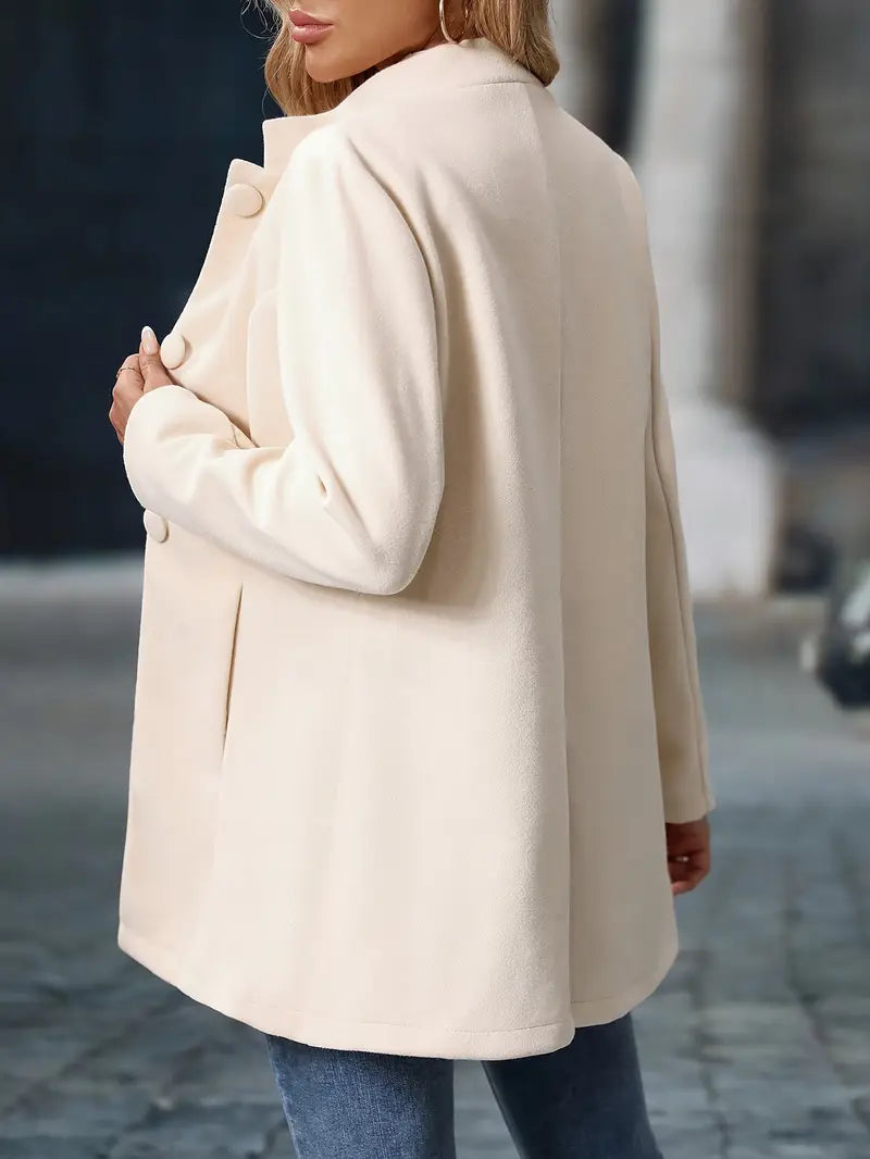 Elara – Elegant Button-Up Coat