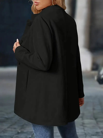 Elara – Elegant Button-Up Coat
