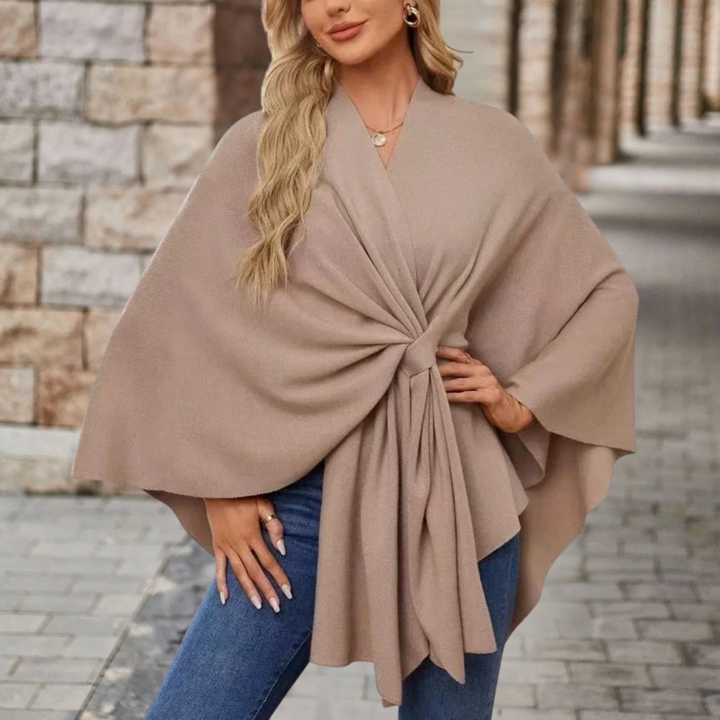 Mandy - Chic Elegant Poncho