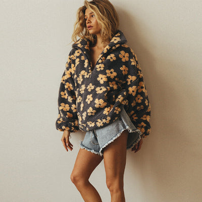 Vivian – The Cozy Floral Fleece