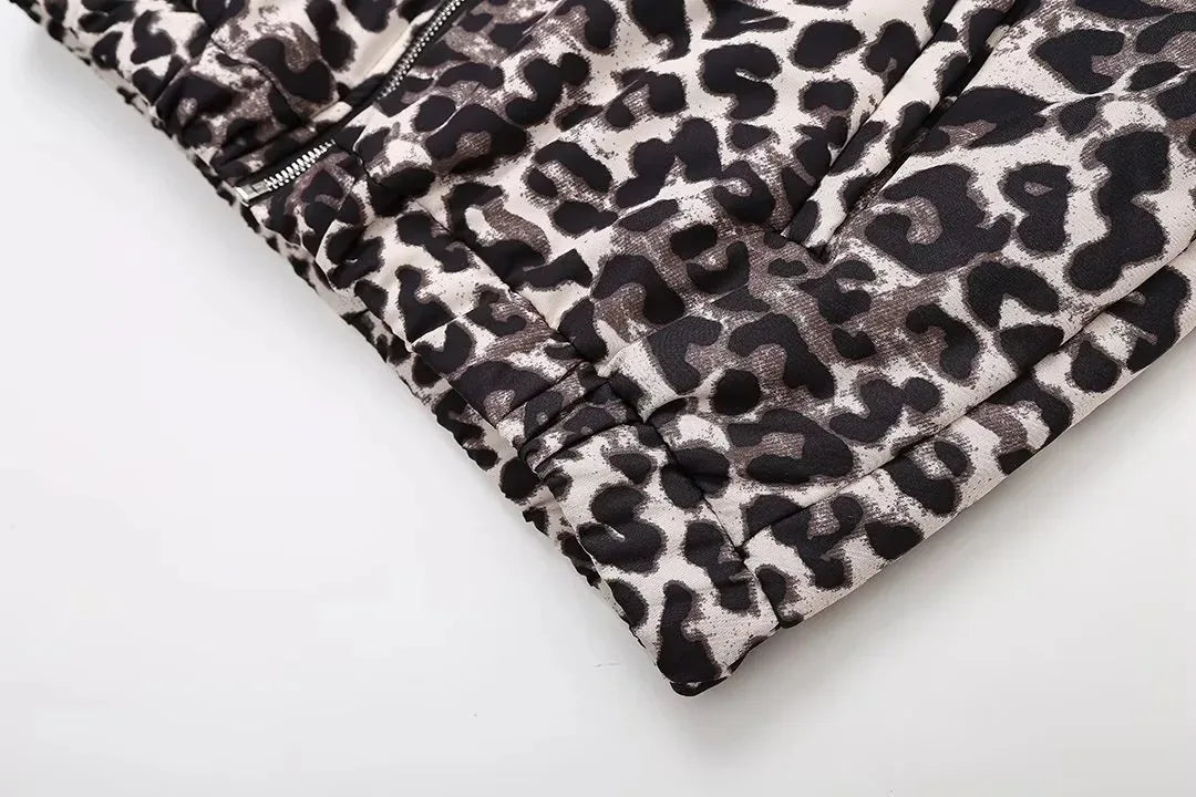 Jackie – The Bold Leopard Jacket