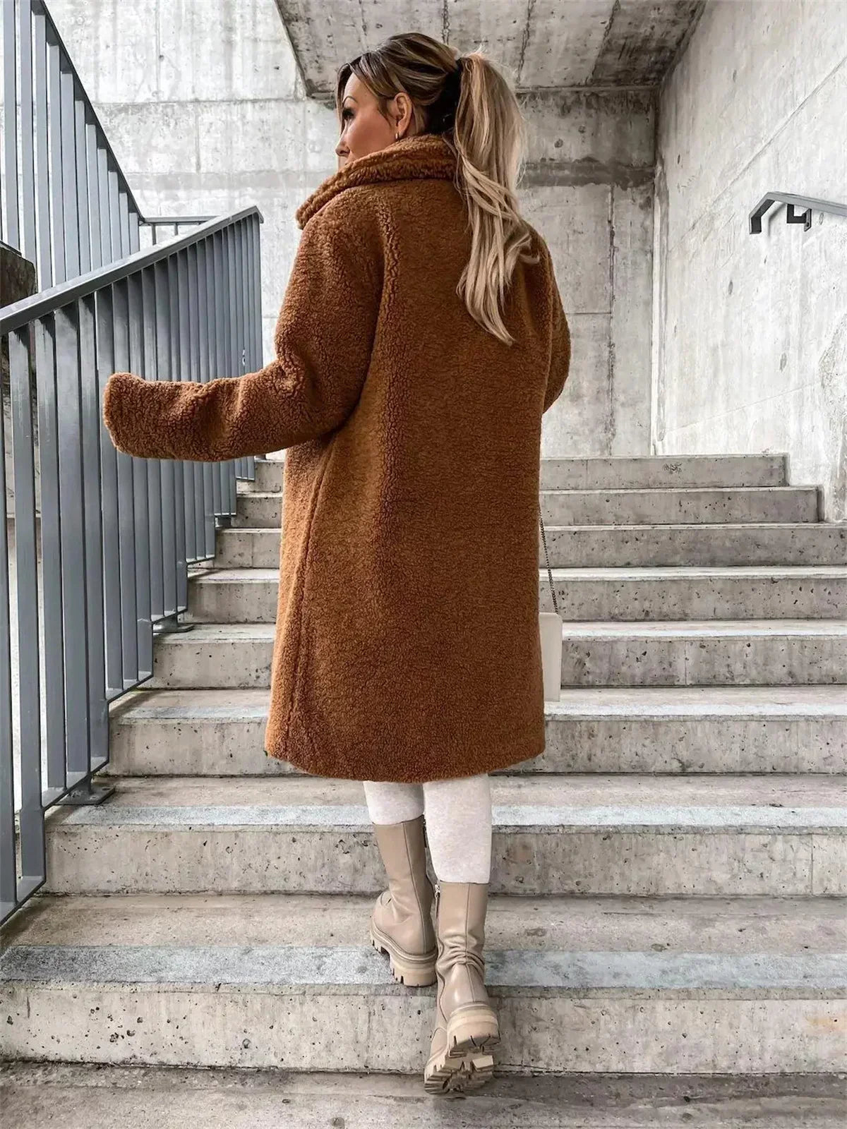 Selene – Cozy Longline Coat
