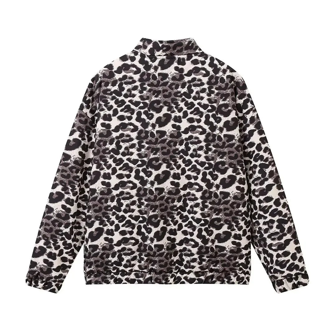 Jackie – The Bold Leopard Jacket