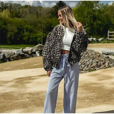 Jackie – The Bold Leopard Jacket