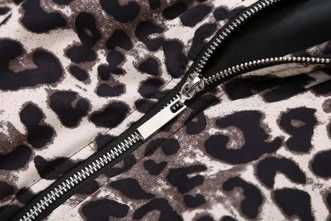 Jackie – The Bold Leopard Jacket