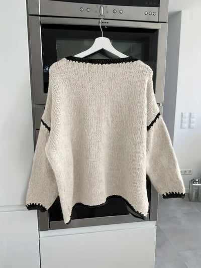 Amara – Cozy Cloud Sweater