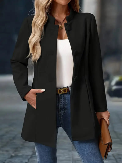 Elara – Elegant Button-Up Coat