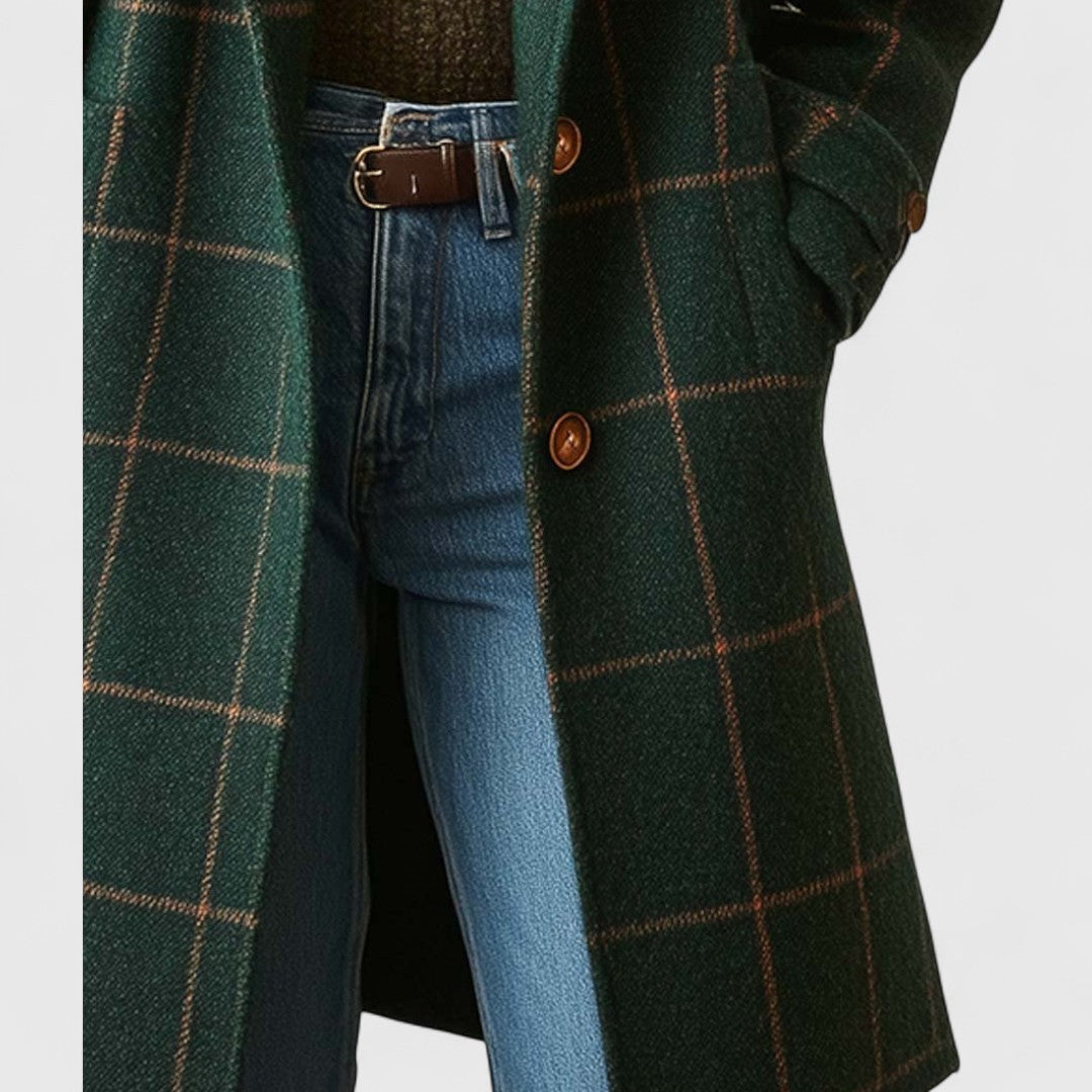Sarah – Classic Check Coat